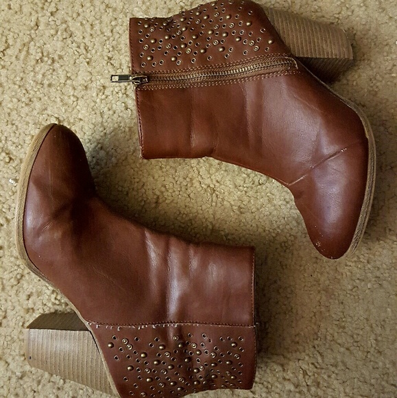 Rampage booties - Picture 3 of 5